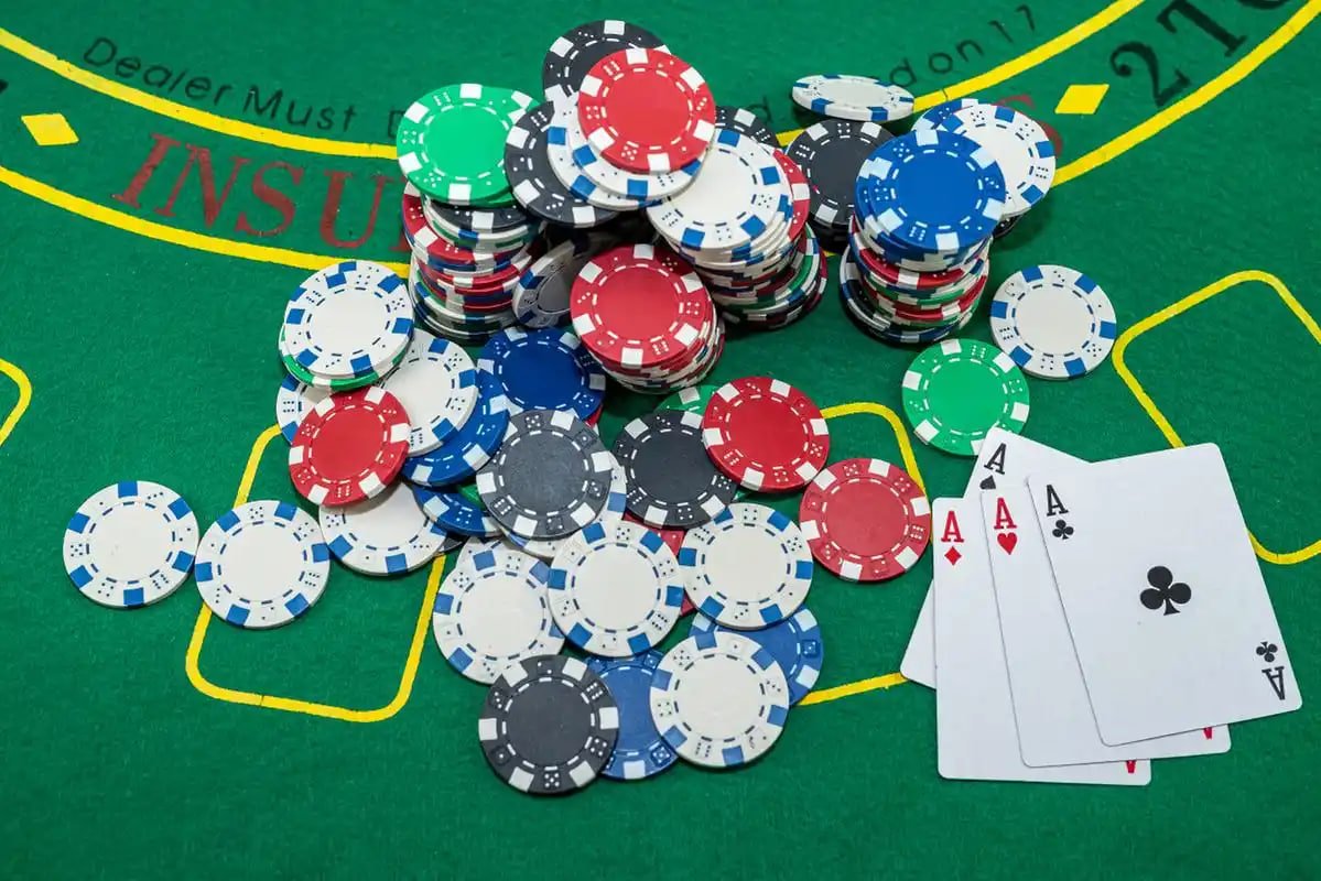 Pengguna mengakses berbagai jenis permainan slot online lewat halaman pasang taruhan